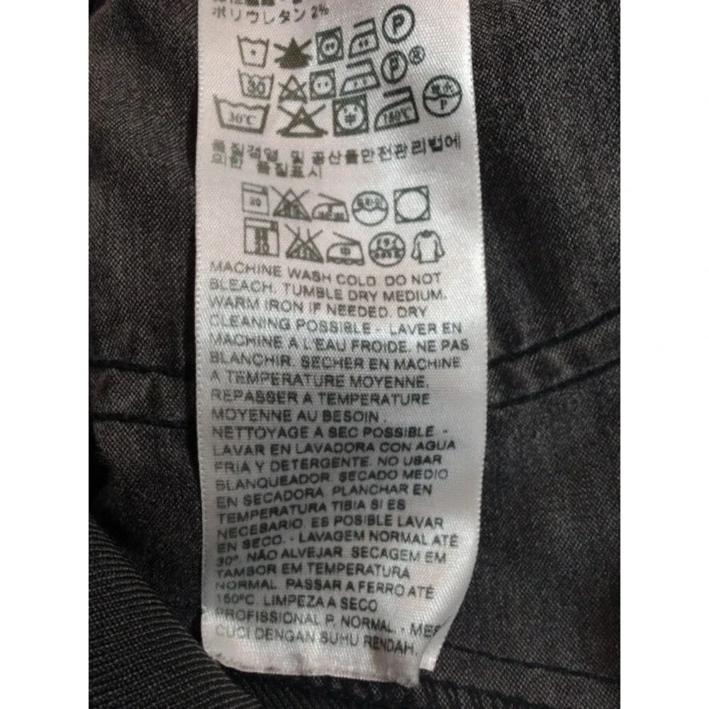 Levis pre owned